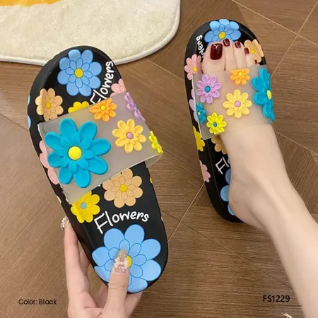 Cloud Hug Women’s Slippers